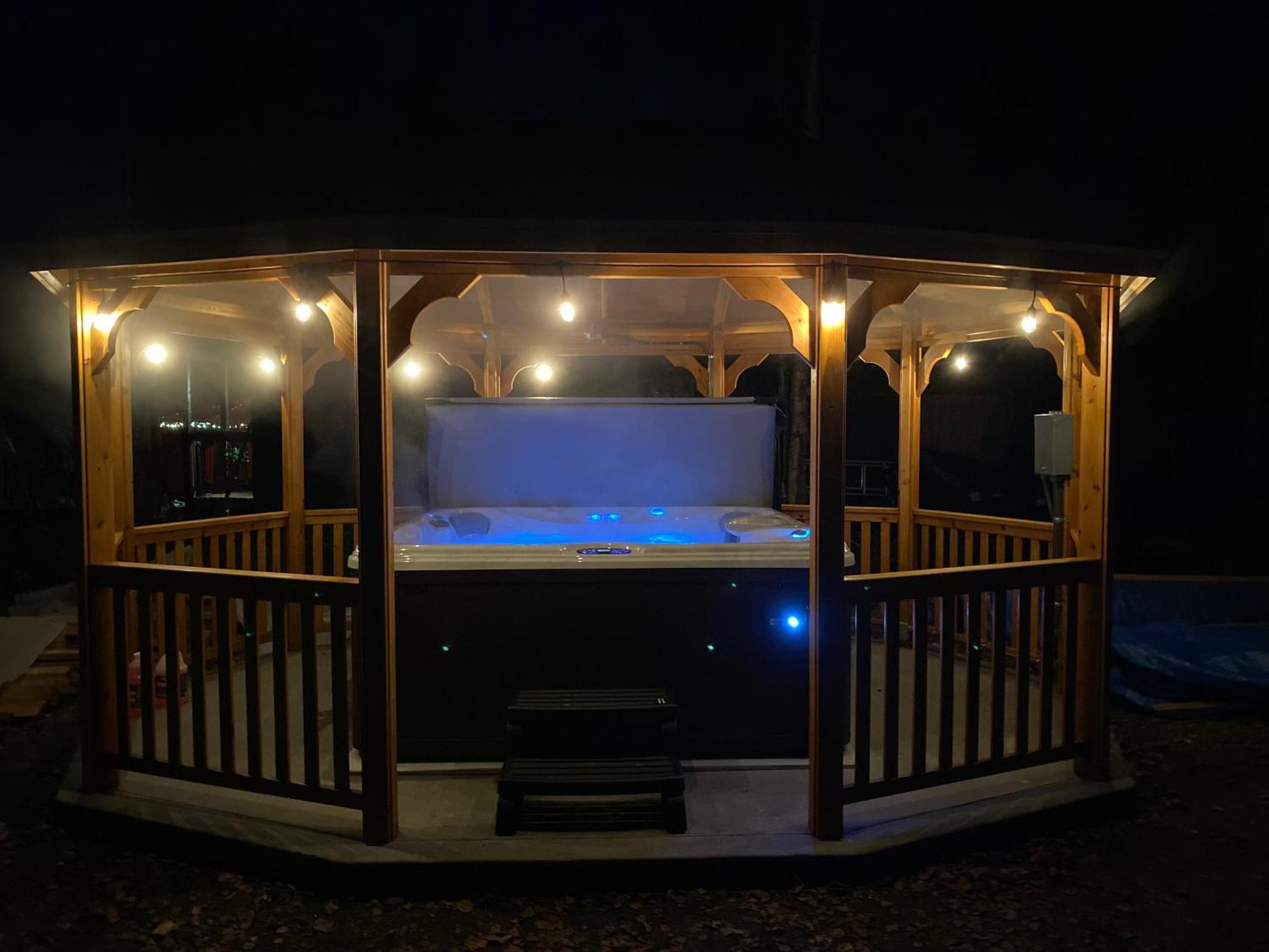 Talkeetna Log Cabin With Hot Tub Unit 1 Bagian luar foto