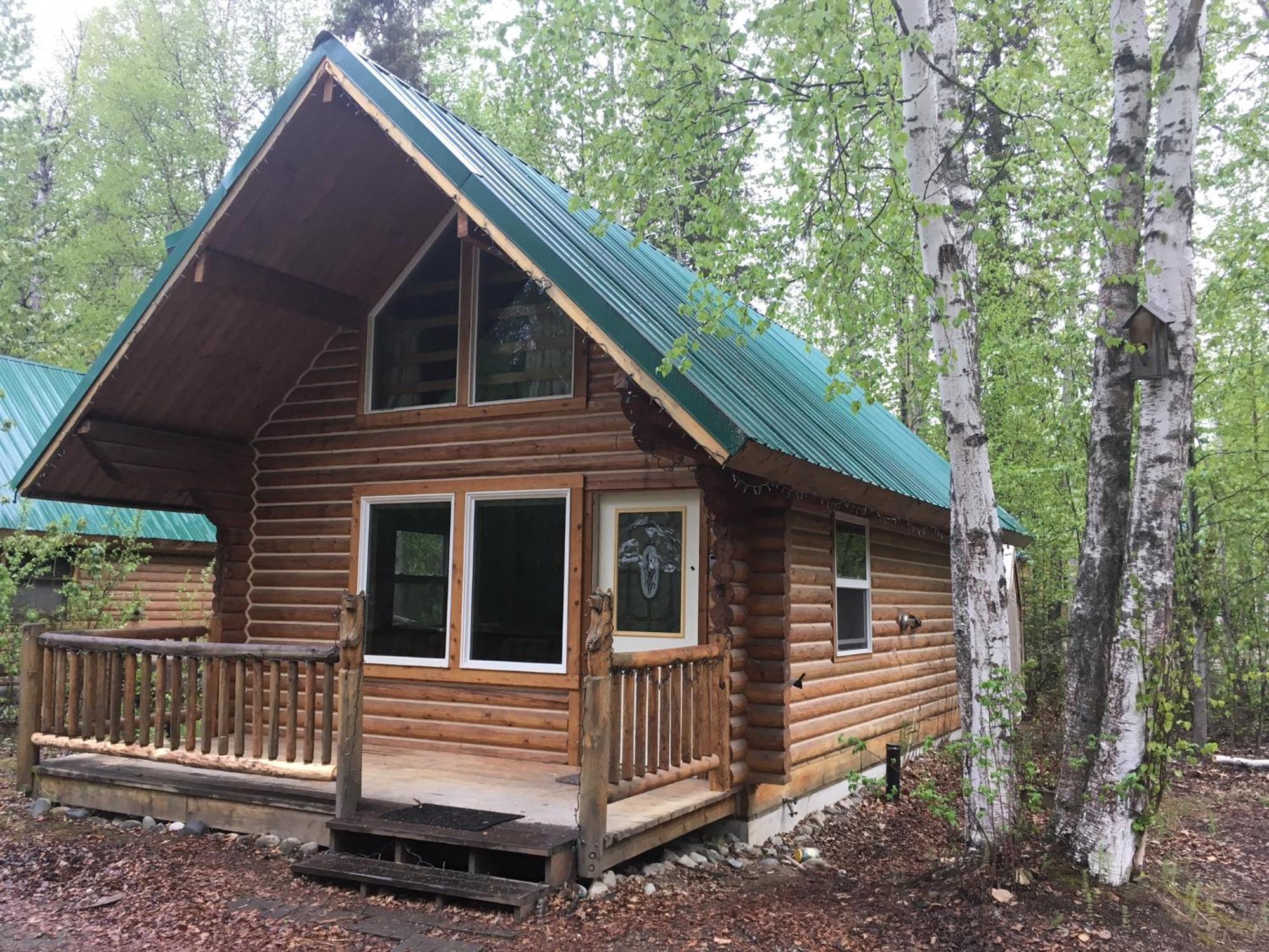 Talkeetna Log Cabin With Hot Tub Unit 1 Bagian luar foto